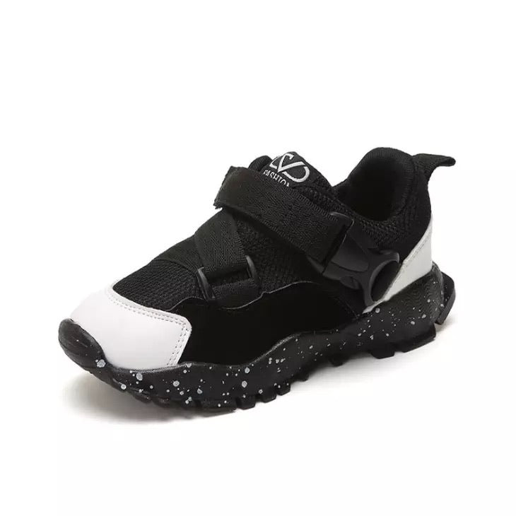 Comfort Sport Sneakers in BLACK